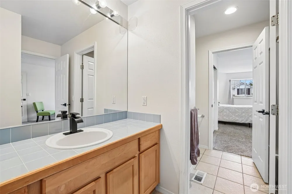 6326 Rebecca Avenue SE Auburn, WA 98092