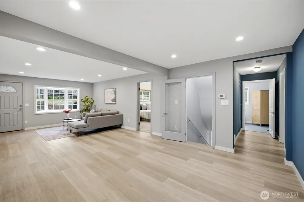 9854 Occidental Avenue S Seattle, WA 98108