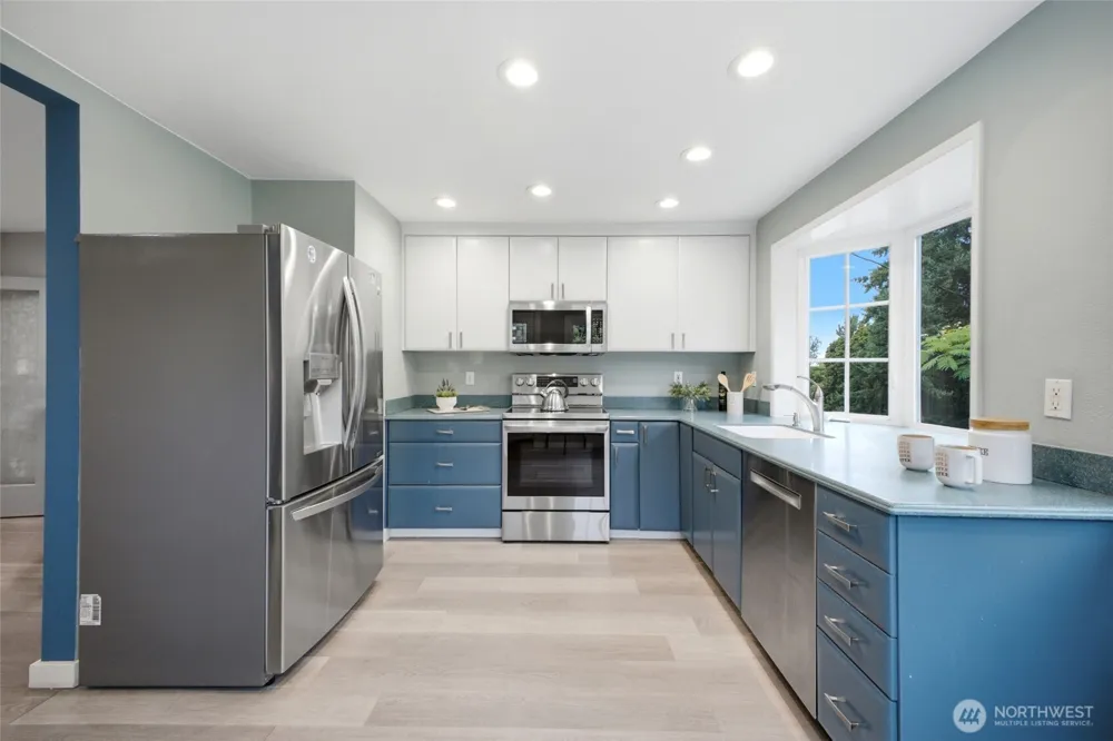9854 Occidental Avenue S Seattle, WA 98108
