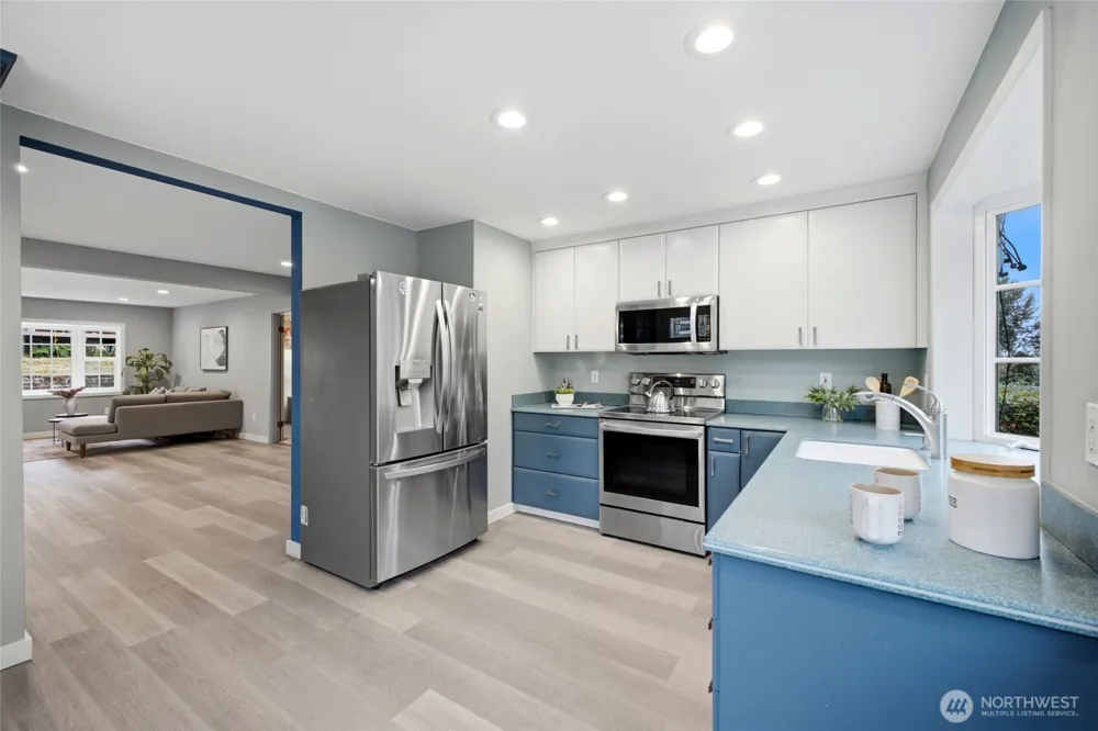 9854 Occidental Avenue S Seattle, WA 98108