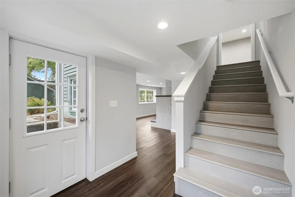 9854 Occidental Avenue S Seattle, WA 98108