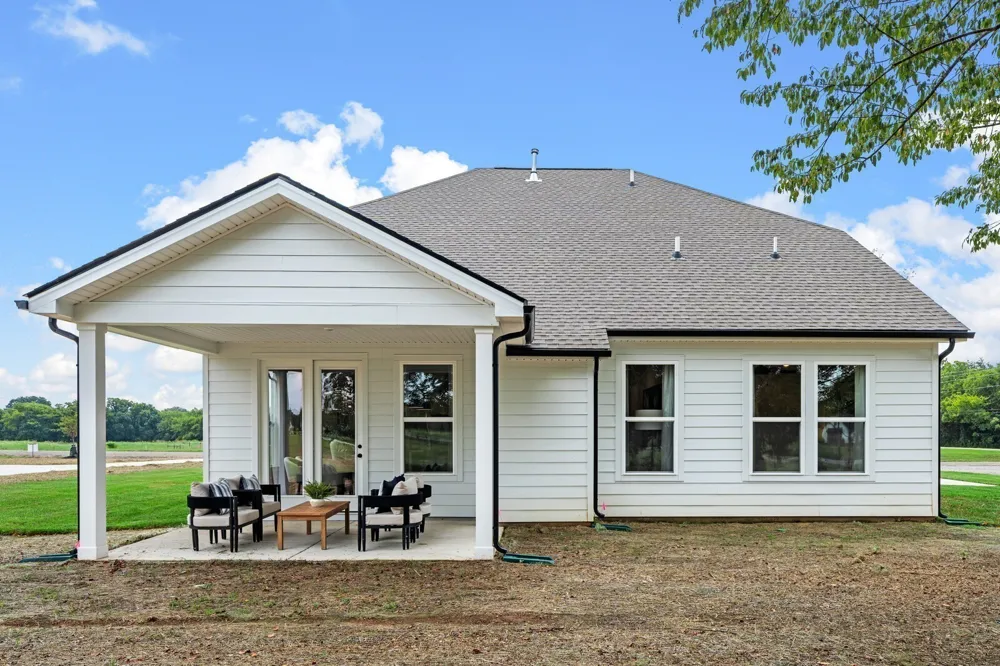 1416 Charles Drive Chapel Hill, TN 37034