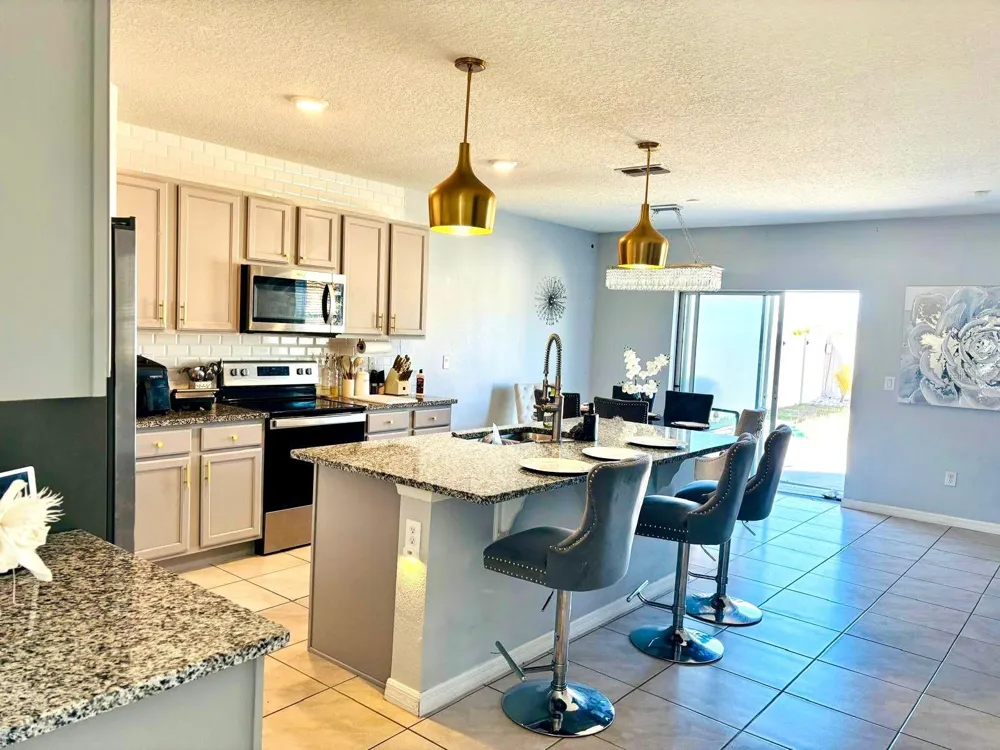 5837 ARLINGTON RIVER DRIVE Lakeland, FL 33811