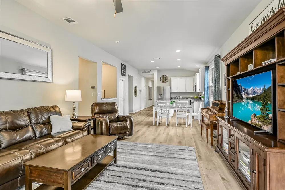 1504 William Bee Drive Leander, TX 78641