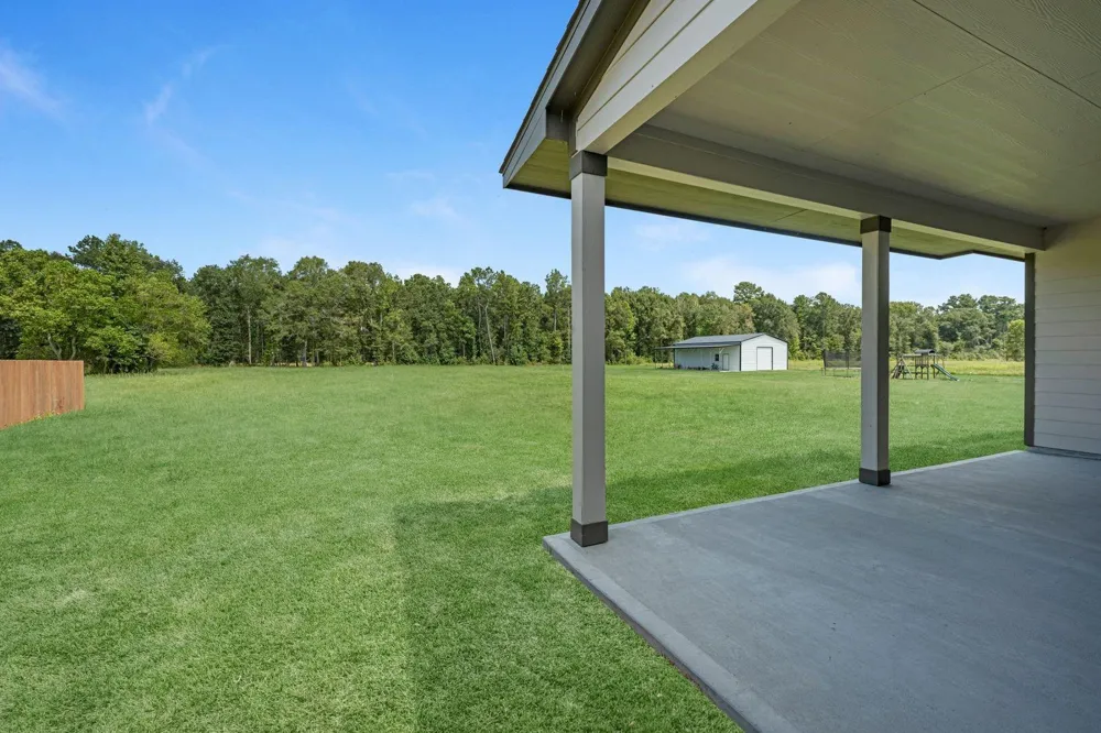 460 Barton Place Drive Tarkington, TX 77327