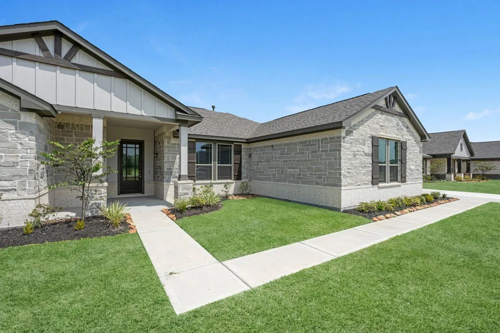 460 Barton Place Drive Tarkington, TX 77327