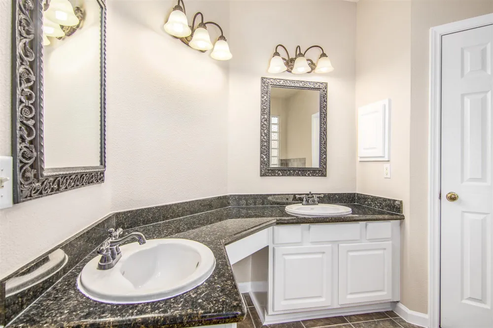 20719 Medallion Pointe Drive Katy, TX 77450