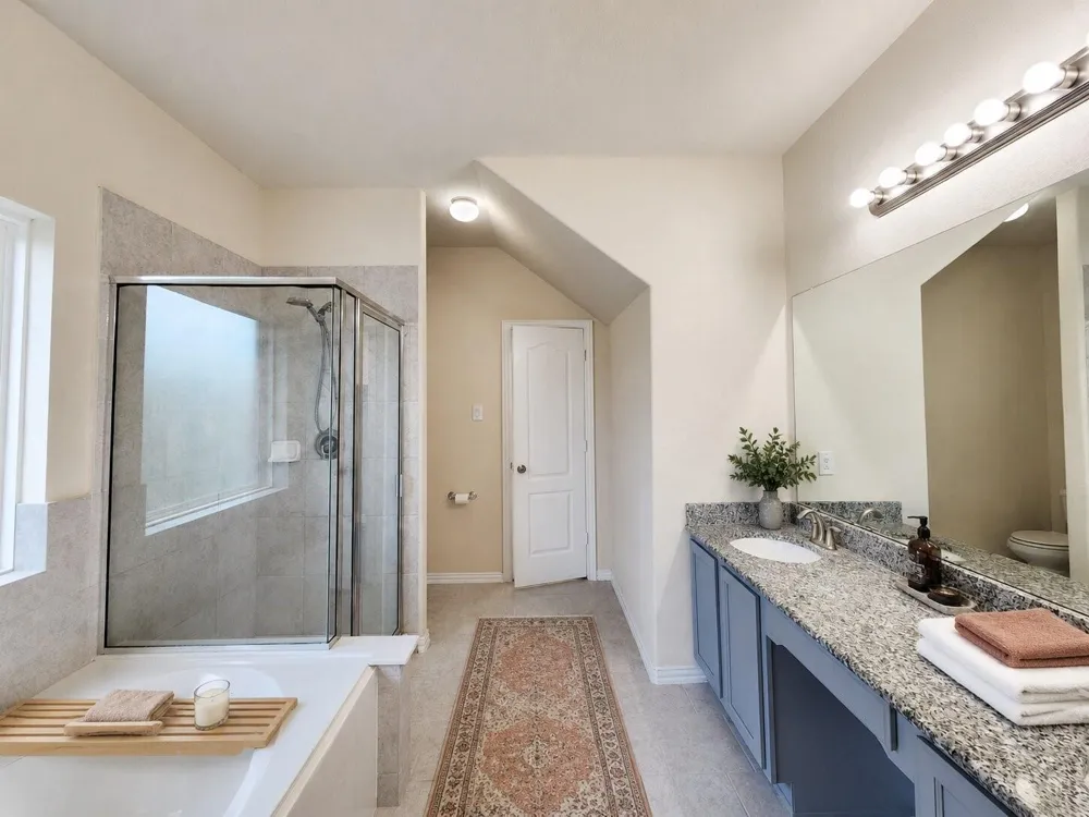 2119 Del Mar Drive La Marque, TX 77568