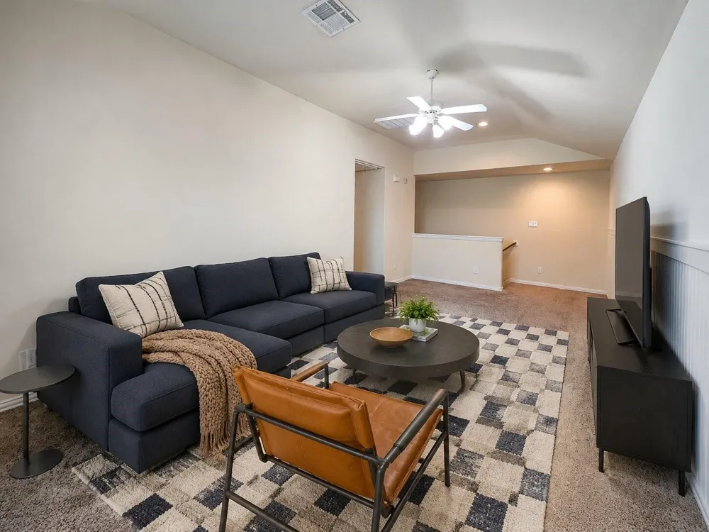 2119 Del Mar Drive La Marque, TX 77568