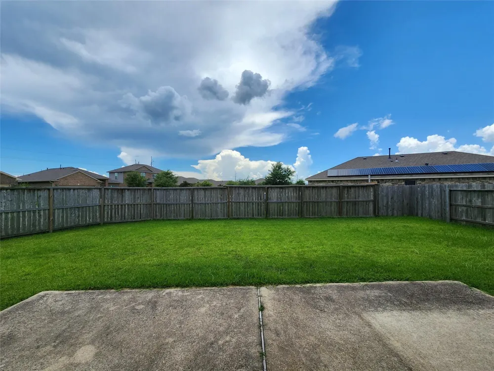 2119 Del Mar Drive La Marque, TX 77568