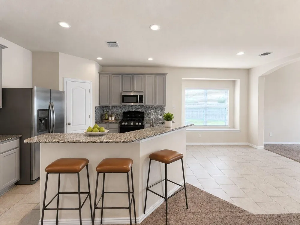 2119 Del Mar Drive La Marque, TX 77568
