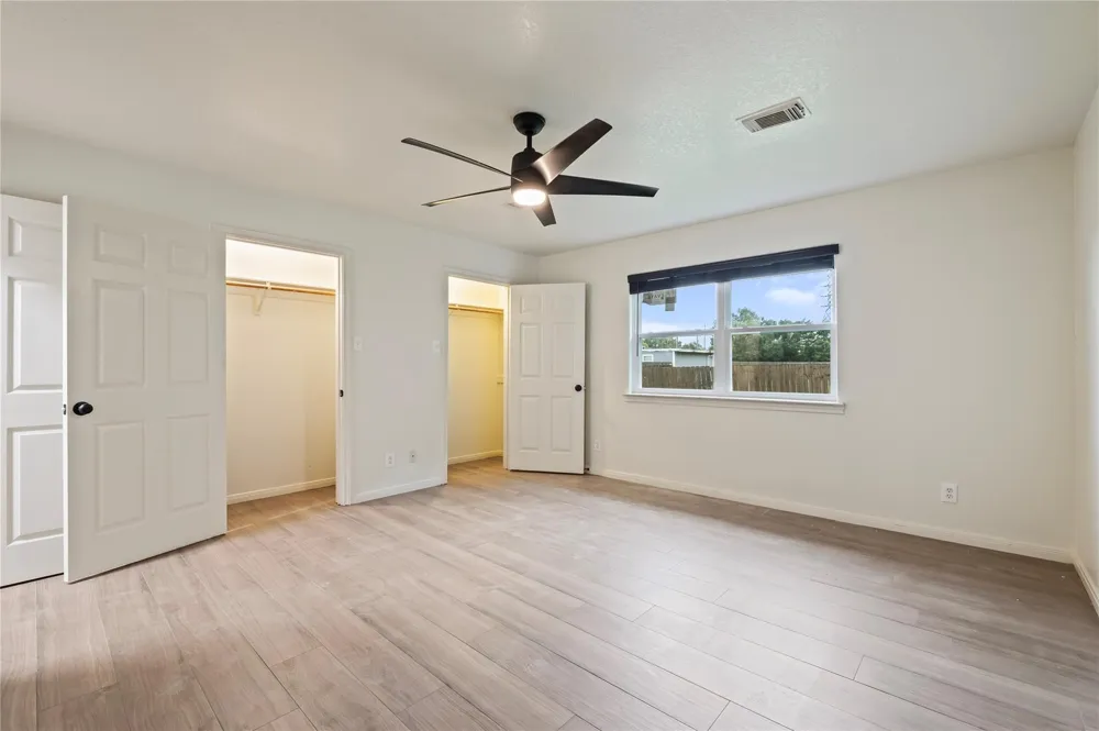 12324 Fm 1764 Santa Fe, TX 77510