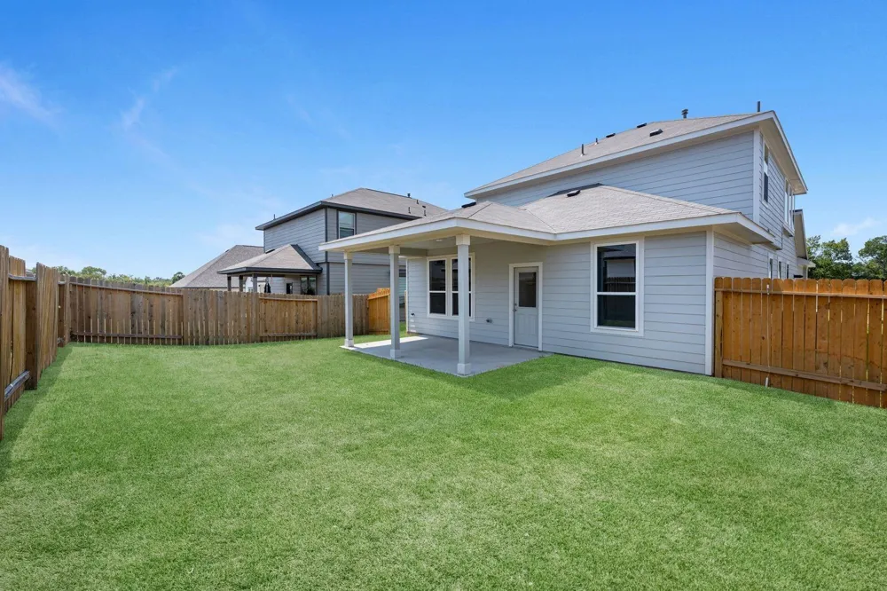 11769 Whirlaway Drive Willis, TX 77318