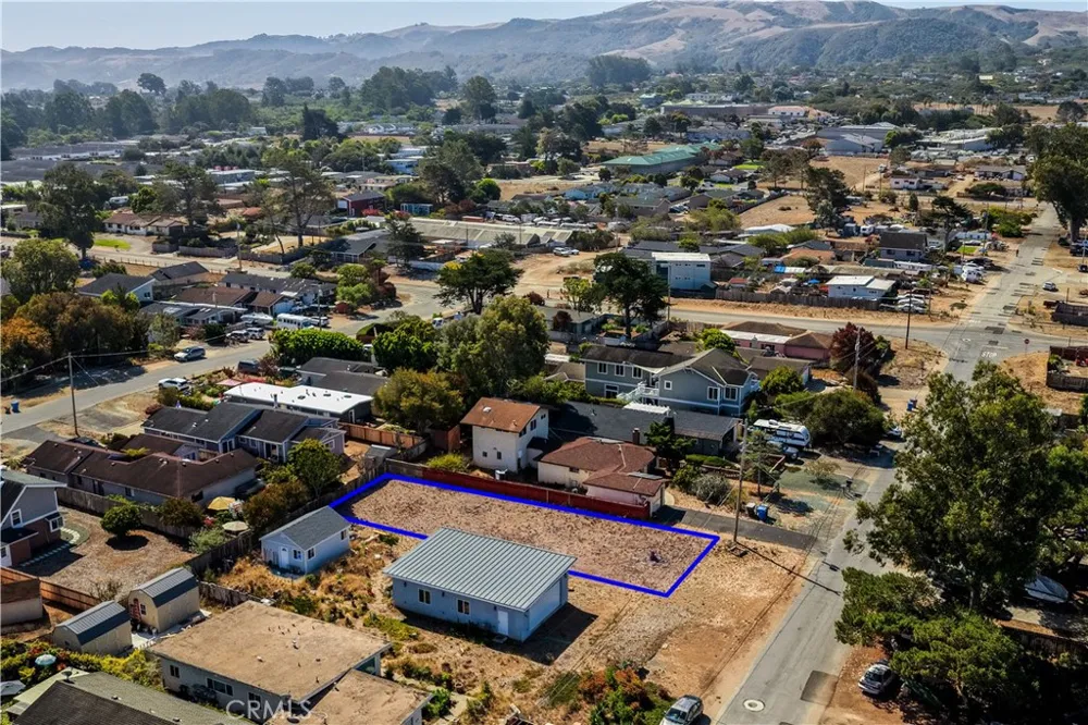 1852 12th Street Los Osos, CA 93402