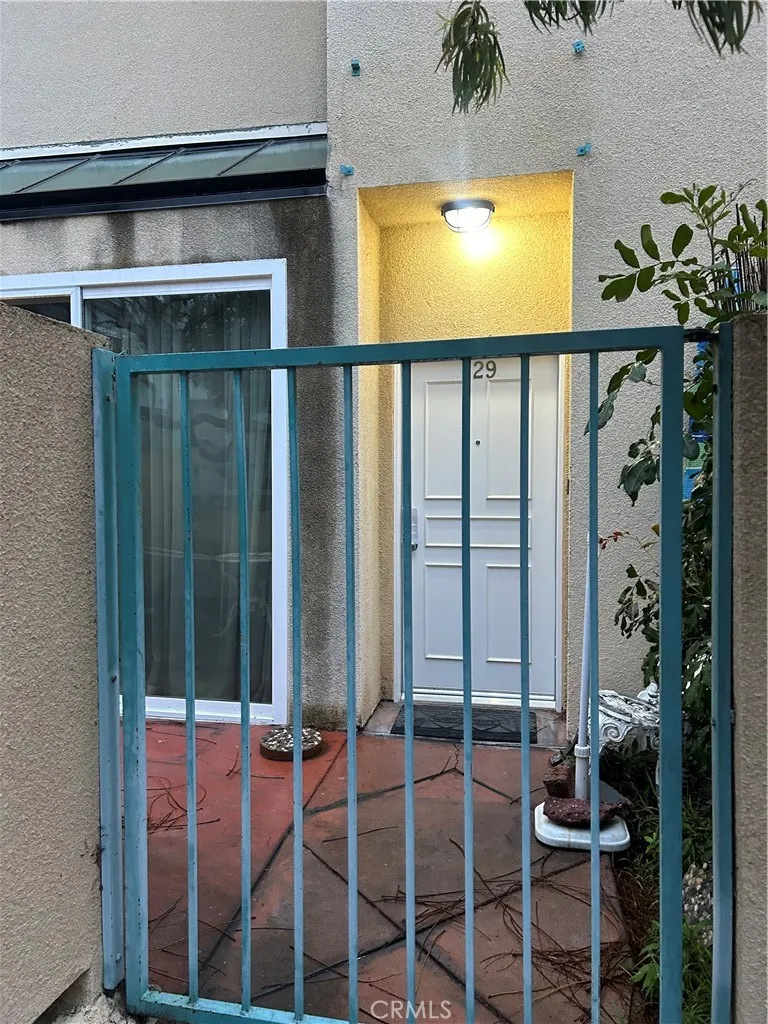 438 E Spruce Inglewood, CA 90301