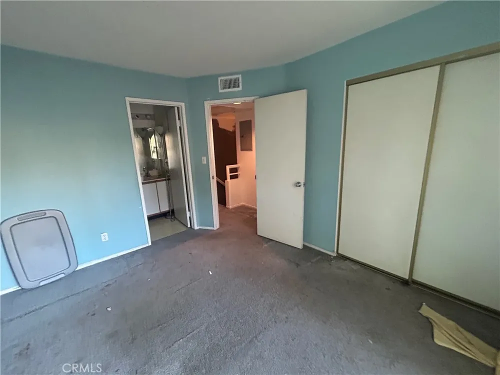 438 E Spruce Inglewood, CA 90301