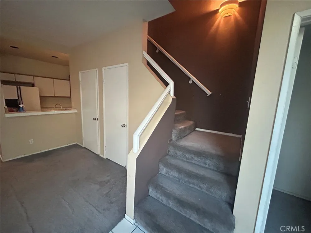 438 E Spruce Inglewood, CA 90301