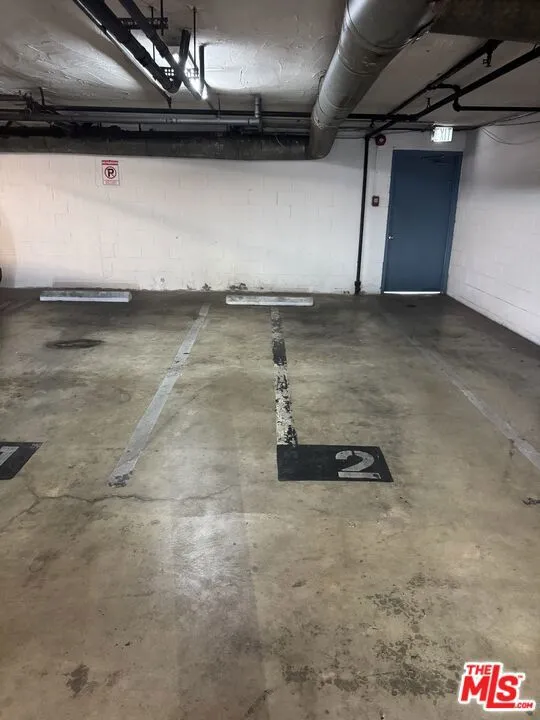 425 S Kenmore Avenue #311 Los Angeles, CA 90020