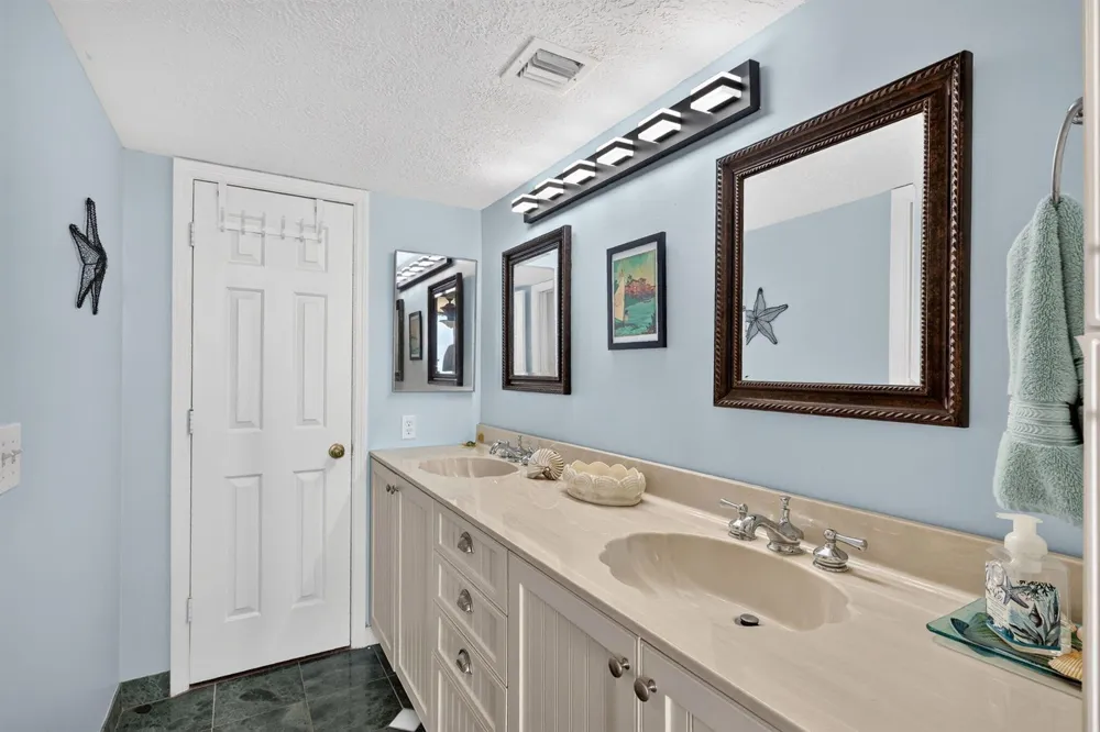 5055 HIGHWAY A1A #604 Fort Pierce, FL 34949