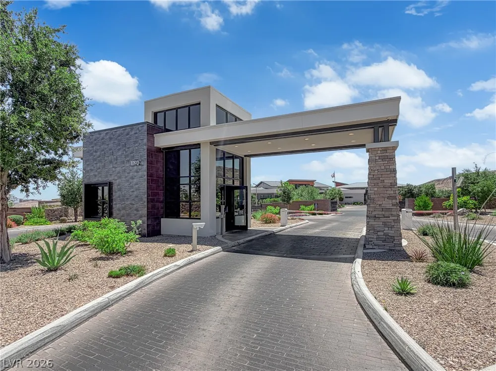 6677 Regency Stone Way Las Vegas, NV 89148