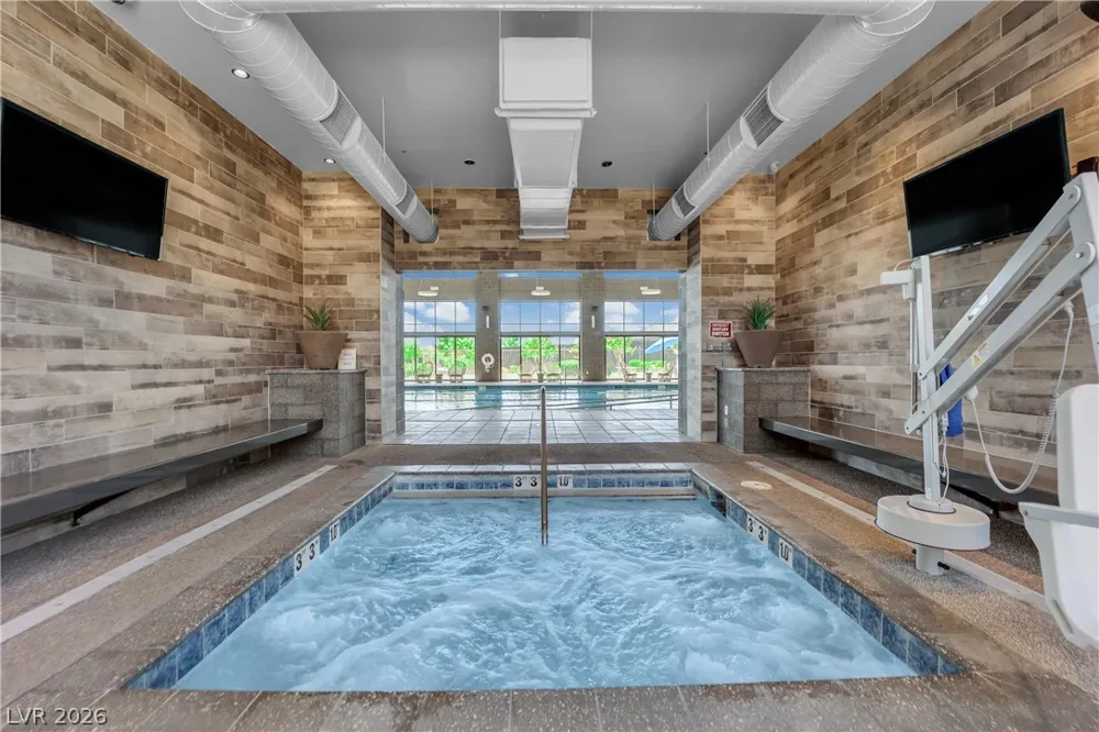 6677 Regency Stone Way Las Vegas, NV 89148
