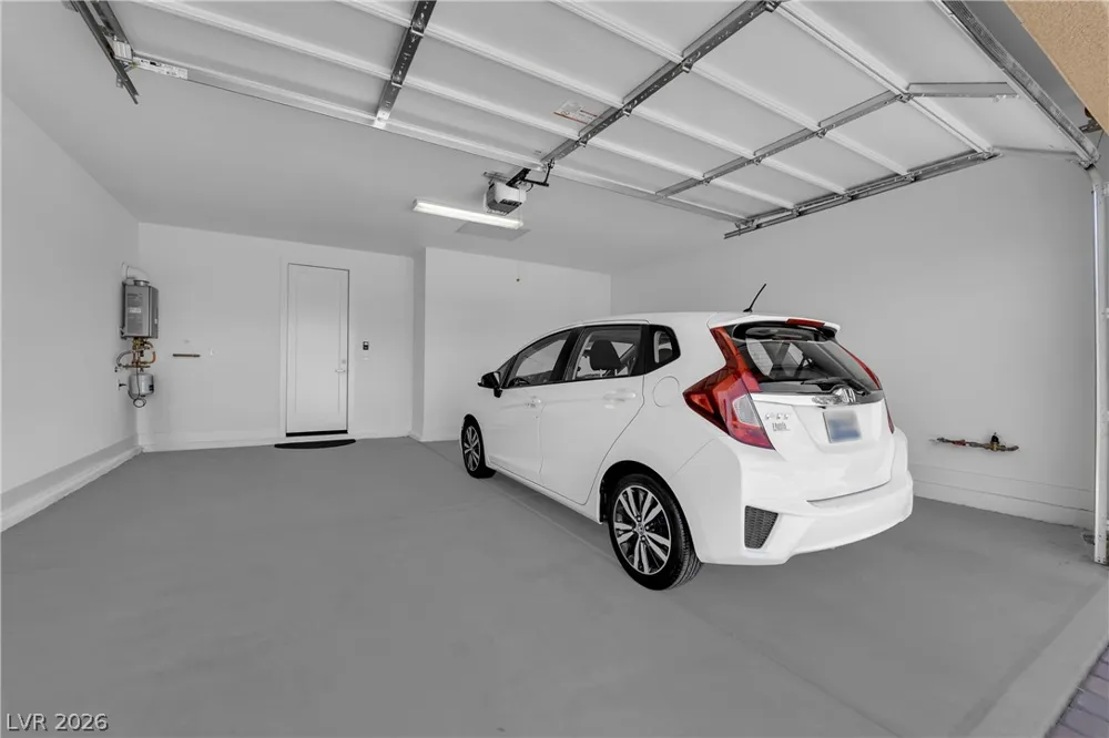 6677 Regency Stone Way Las Vegas, NV 89148