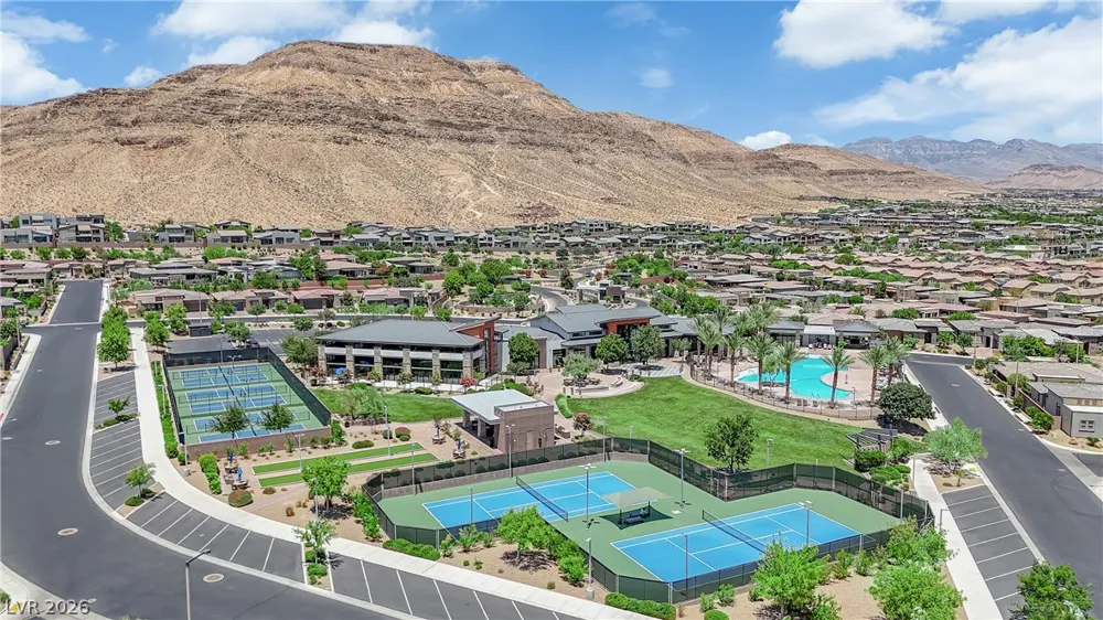 6677 Regency Stone Way Las Vegas, NV 89148