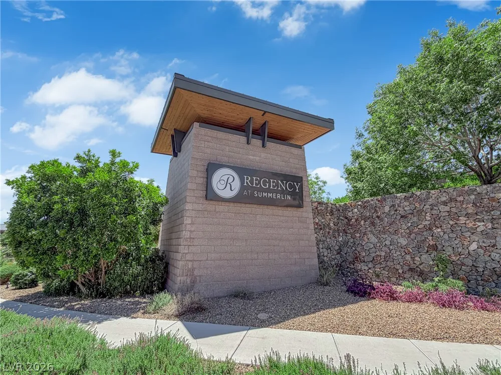 6677 Regency Stone Way Las Vegas, NV 89148