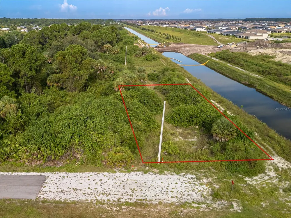 7505 JUDY AVENUE Lehigh Acres, FL 33971