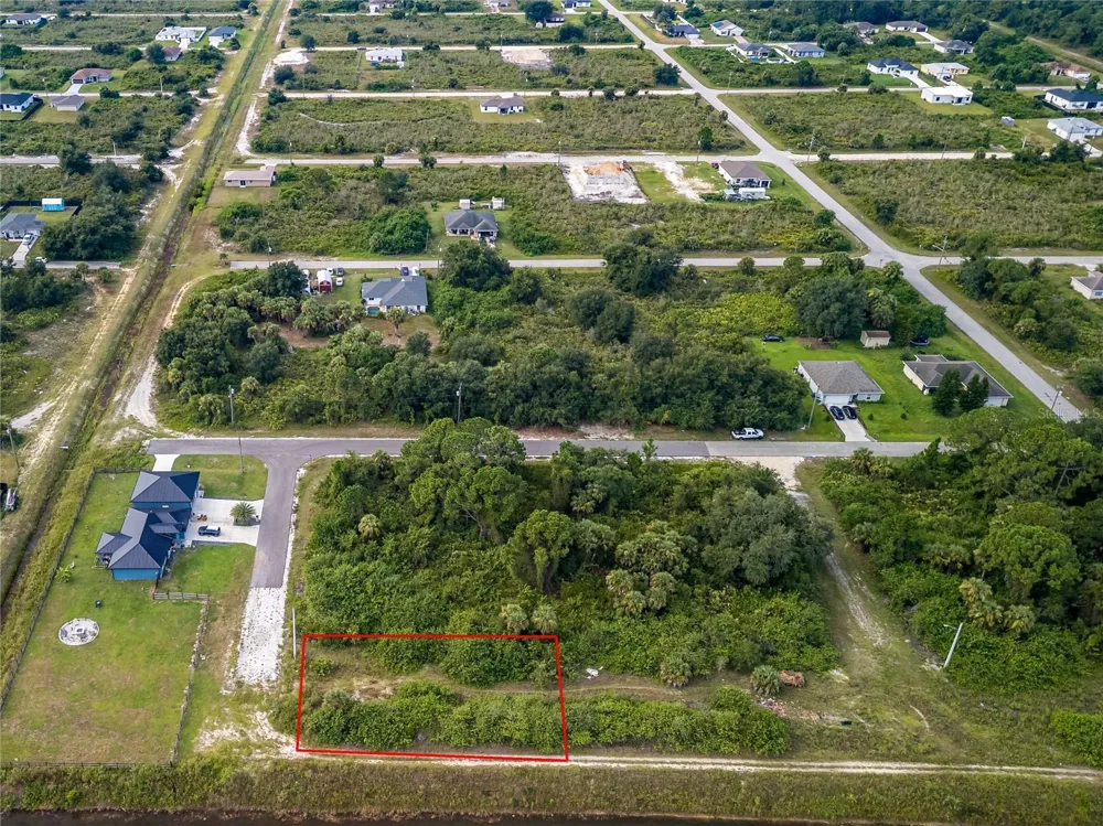 7505 JUDY AVENUE Lehigh Acres, FL 33971