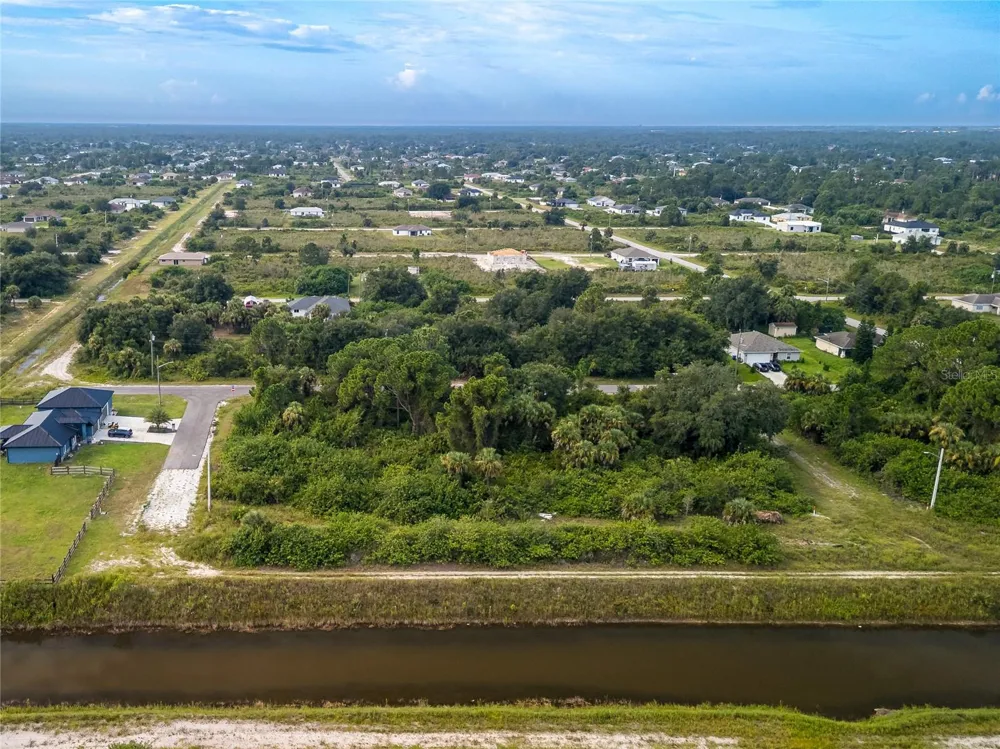 7505 JUDY AVENUE Lehigh Acres, FL 33971
