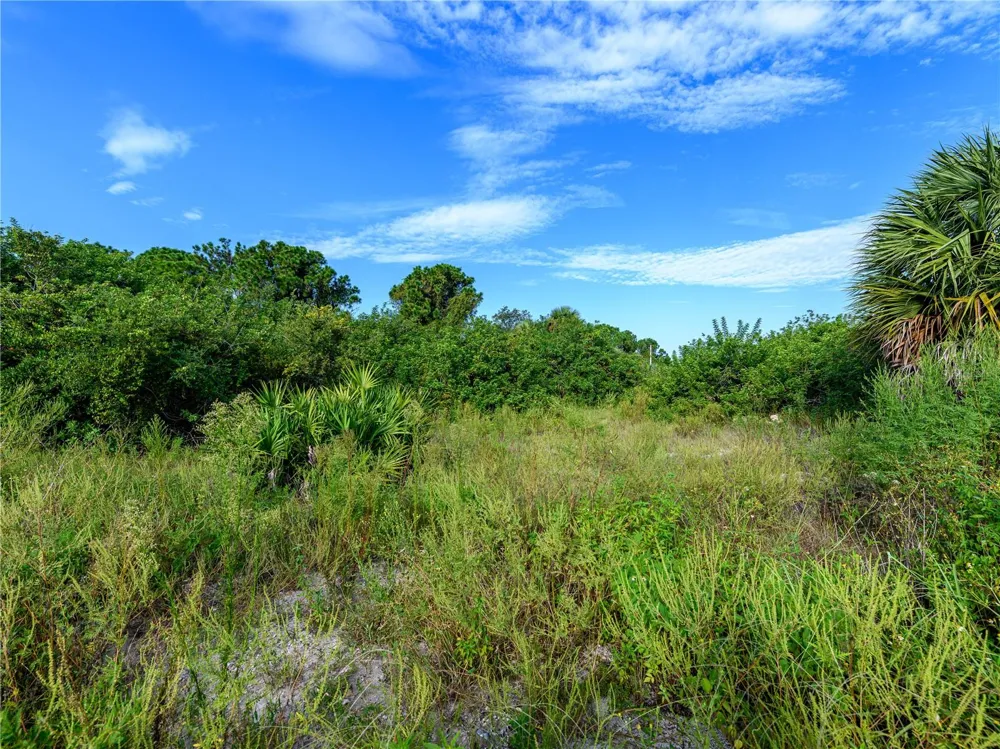7505 JUDY AVENUE Lehigh Acres, FL 33971