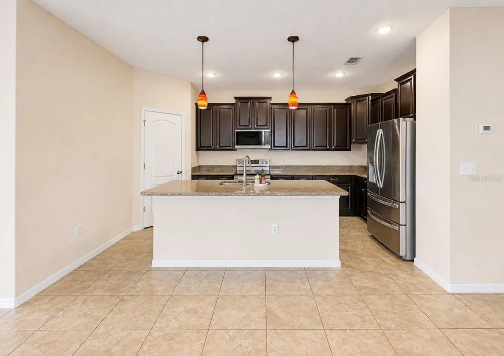 619 WABASH BREEZE CIRCLE Ruskin, FL 33570