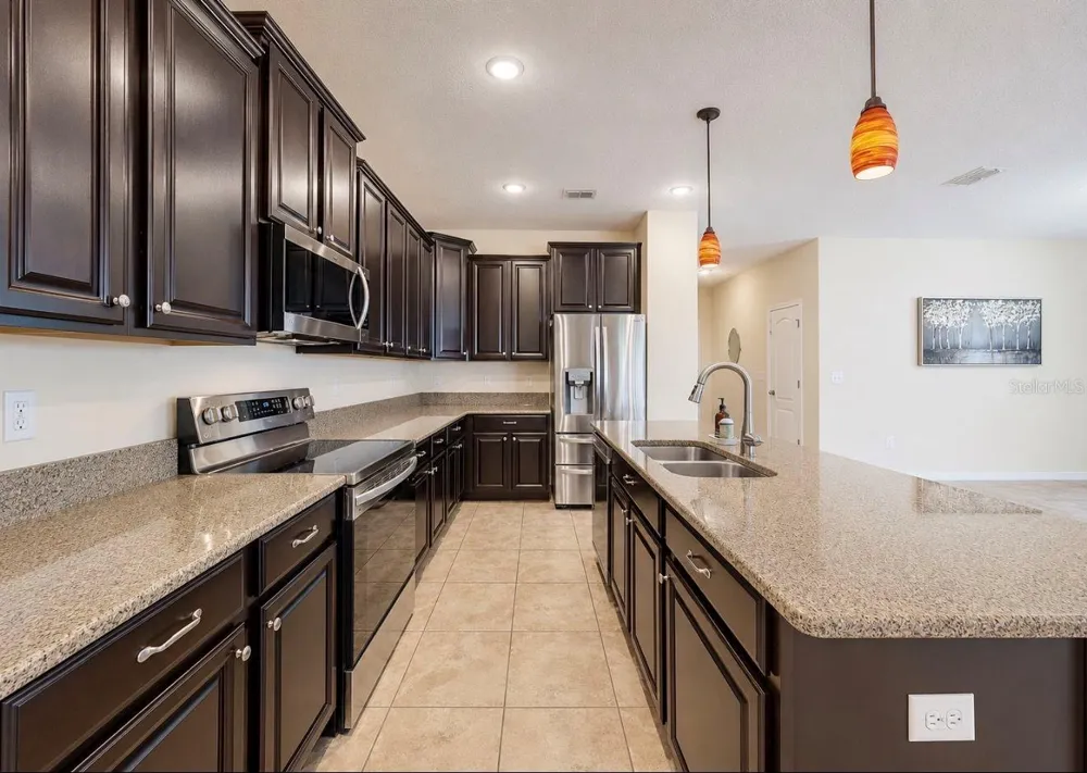 619 WABASH BREEZE CIRCLE Ruskin, FL 33570