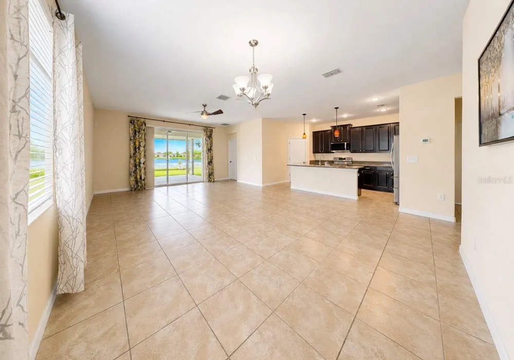 619 WABASH BREEZE CIRCLE Ruskin, FL 33570
