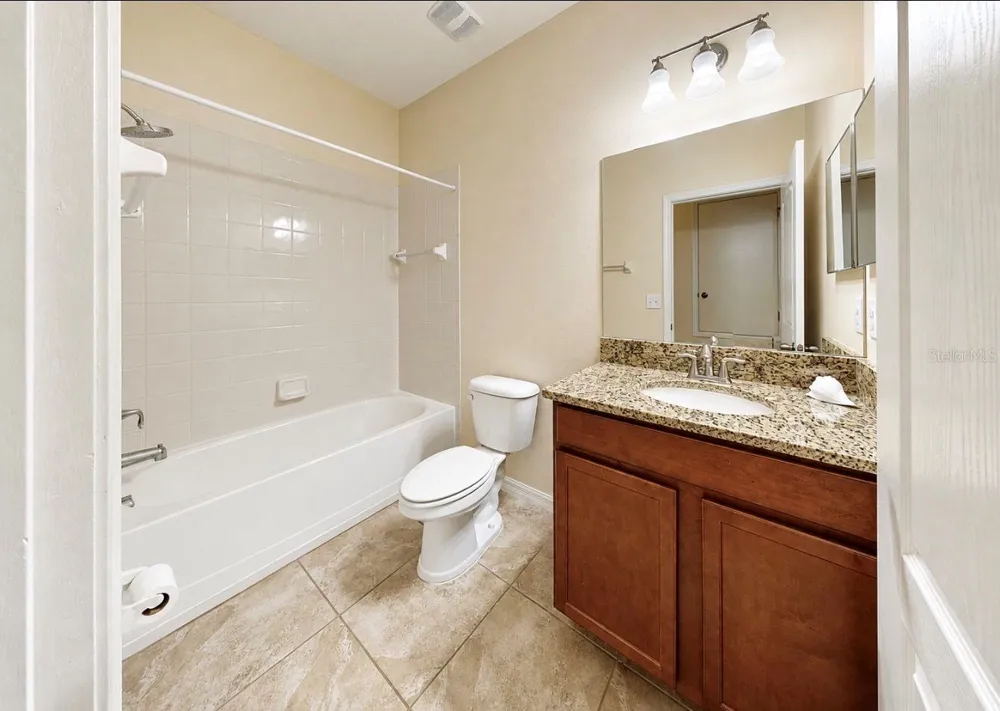 619 WABASH BREEZE CIRCLE Ruskin, FL 33570