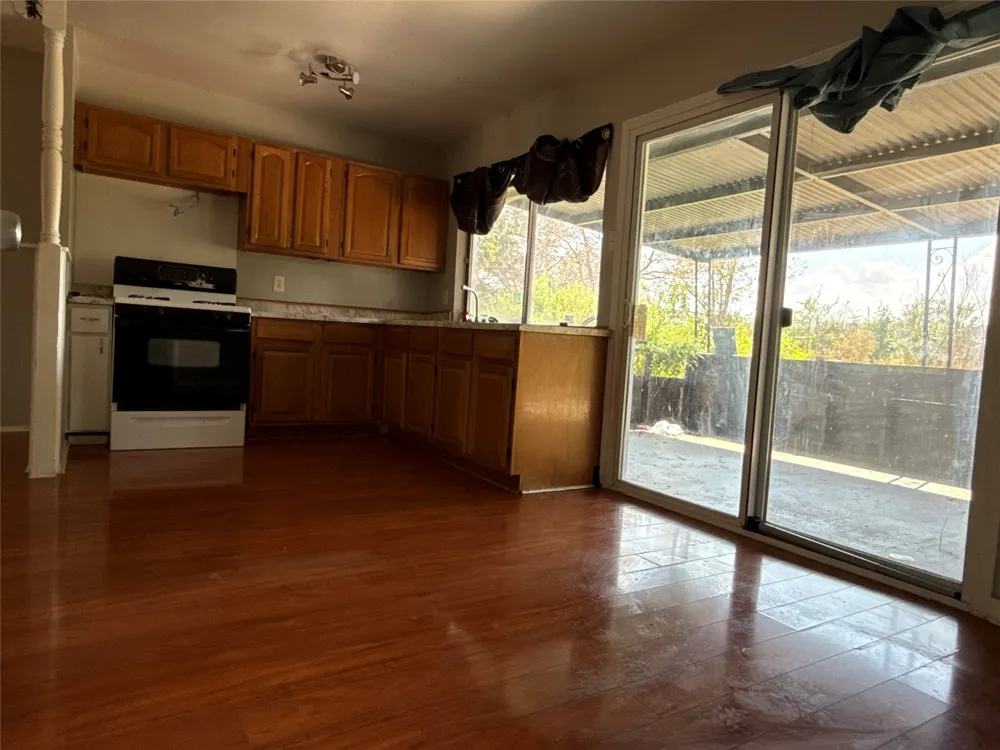 7323 Walnut Valley Drive San Antonio, TX 78242