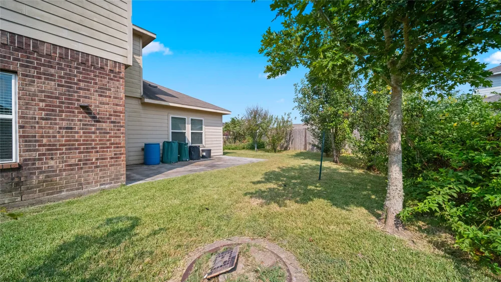 2237 Onyx Court Texas City, TX 77591
