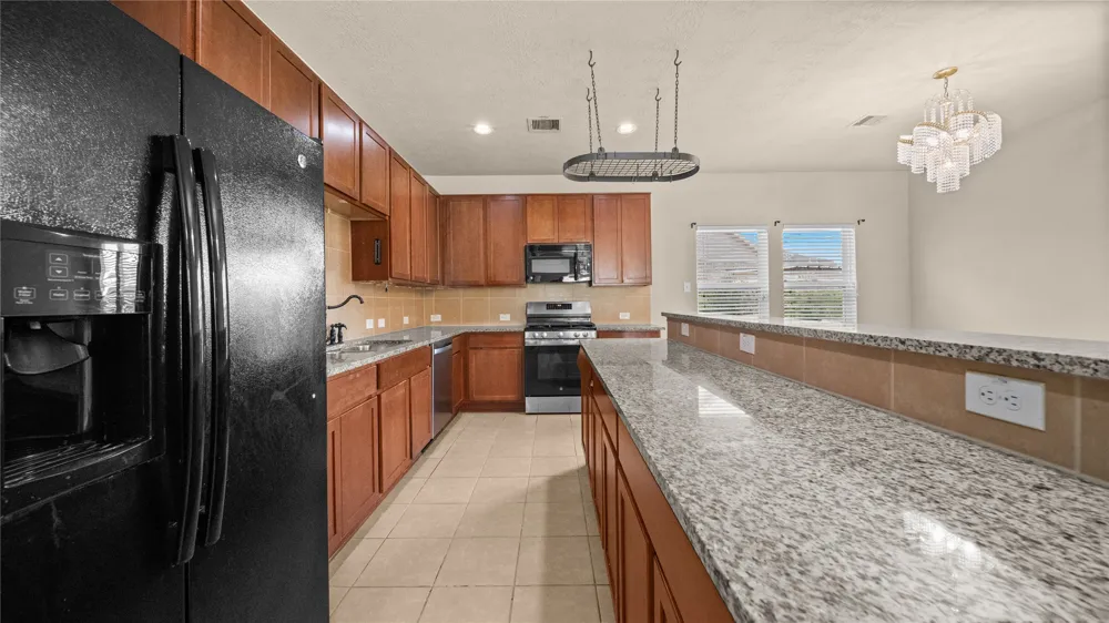 2237 Onyx Court Texas City, TX 77591