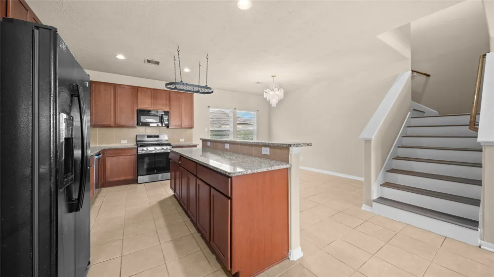 2237 Onyx Court Texas City, TX 77591