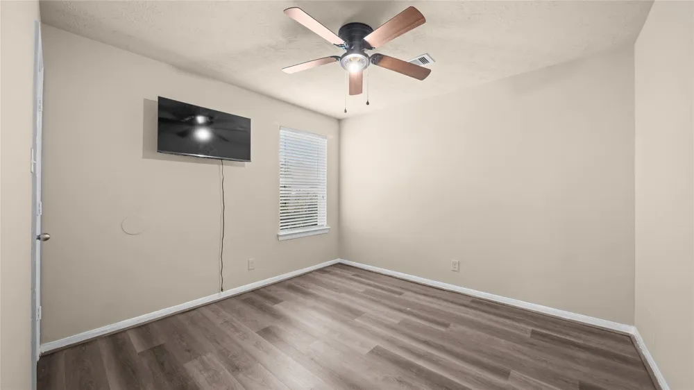 2237 Onyx Court Texas City, TX 77591