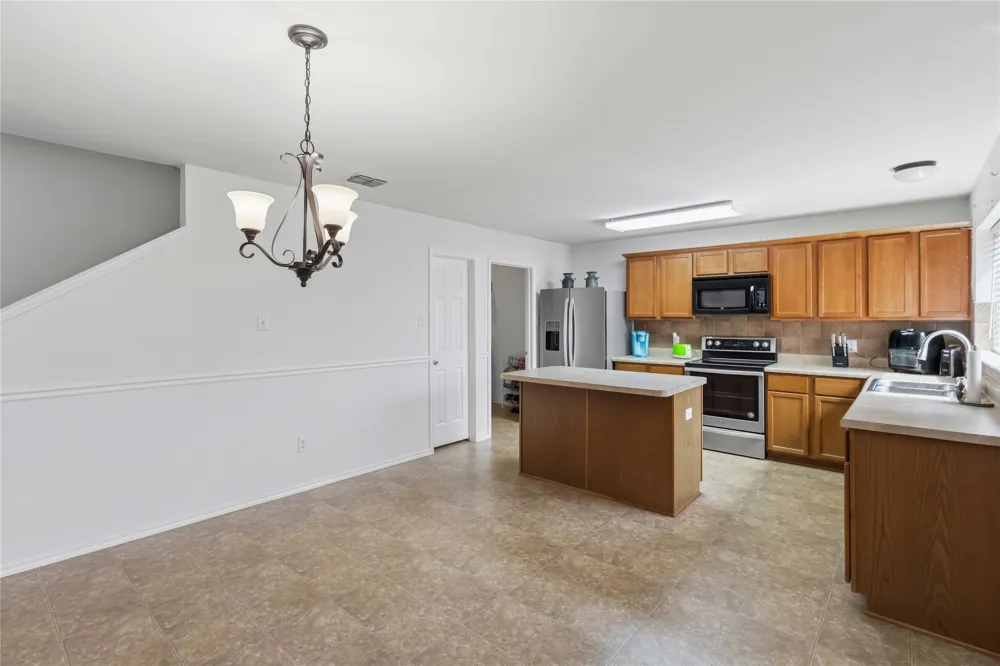 1003 Ingram Drive Forney, TX 75126