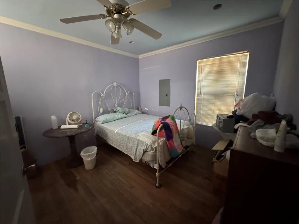3203 Runnels Street Fort Worth, TX 76106