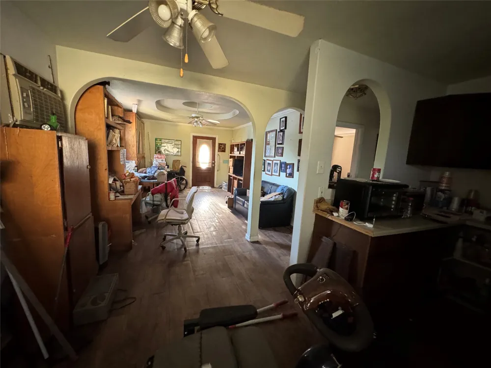 3203 Runnels Street Fort Worth, TX 76106