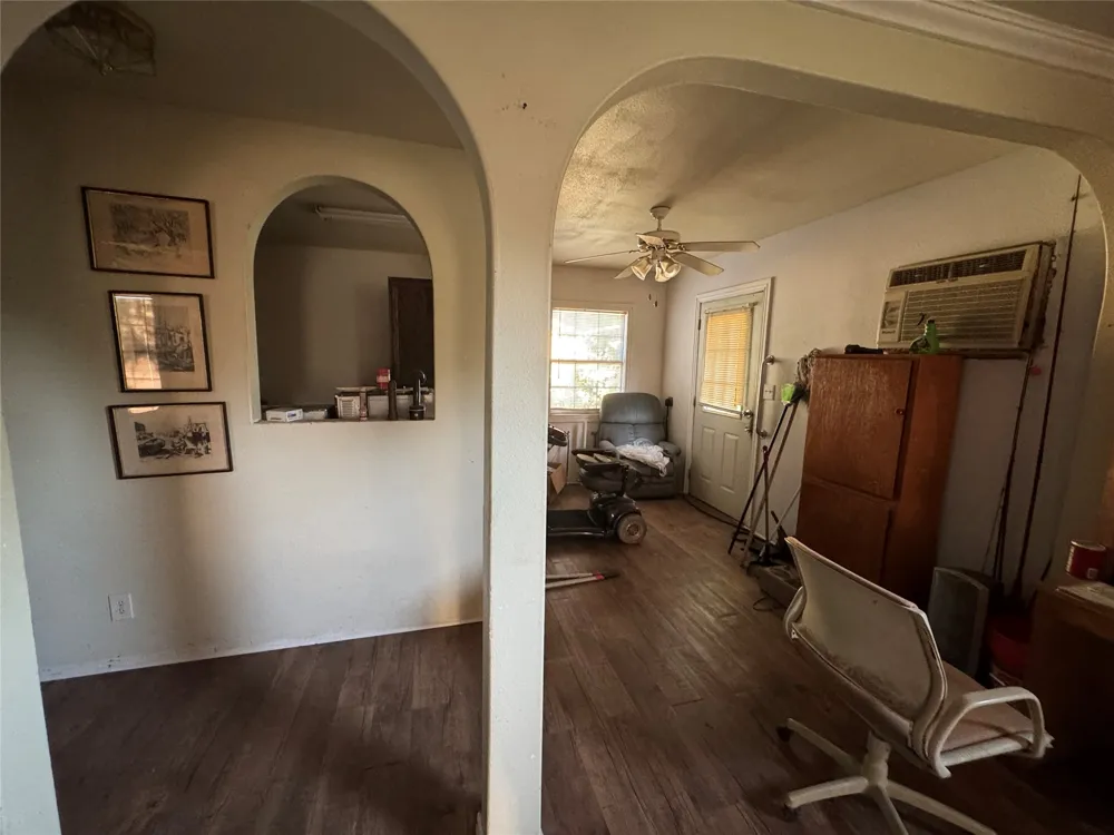 3203 Runnels Street Fort Worth, TX 76106