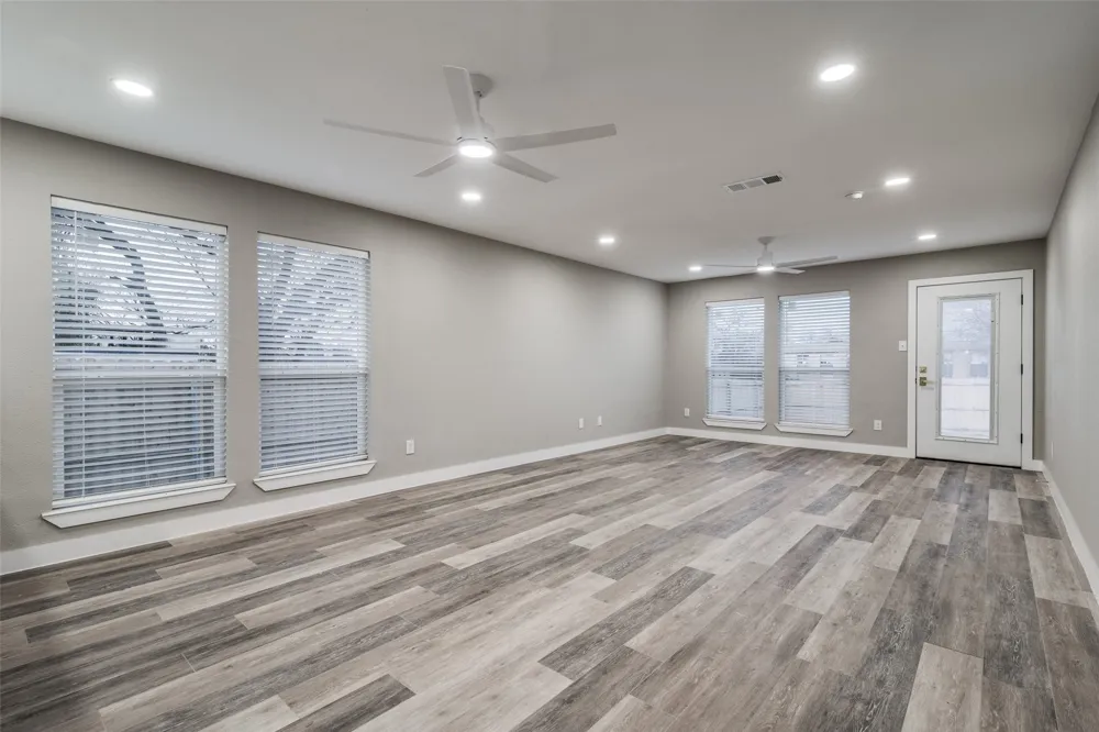 2617 Birmingham Avenue Dallas, TX 75215