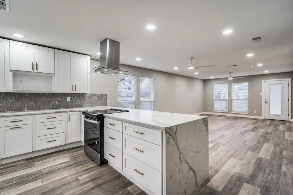 2617 Birmingham Avenue Dallas, TX 75215
