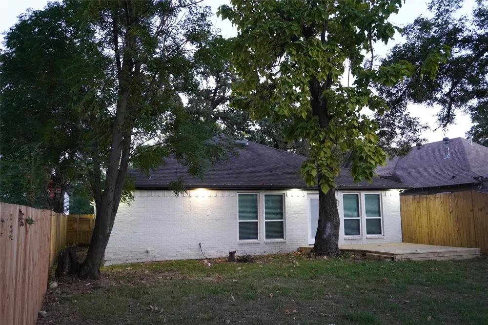 2617 Birmingham Avenue Dallas, TX 75215