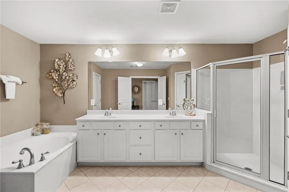 967 Cambron Commons Trace Suwanee, GA 30024