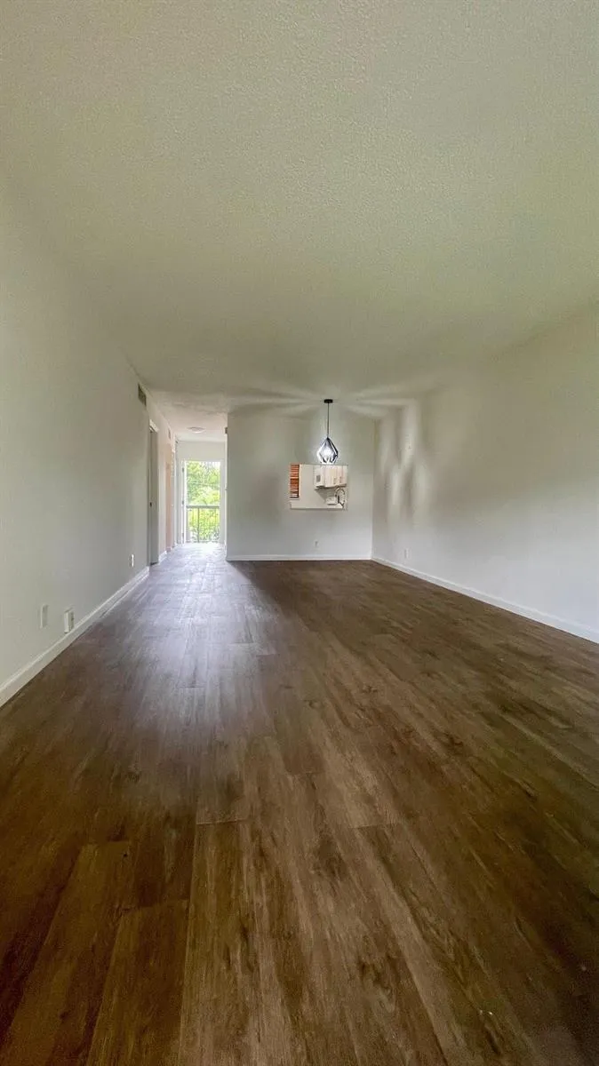 1801 NW 75TH AVENUE #211 Plantation, FL 33313